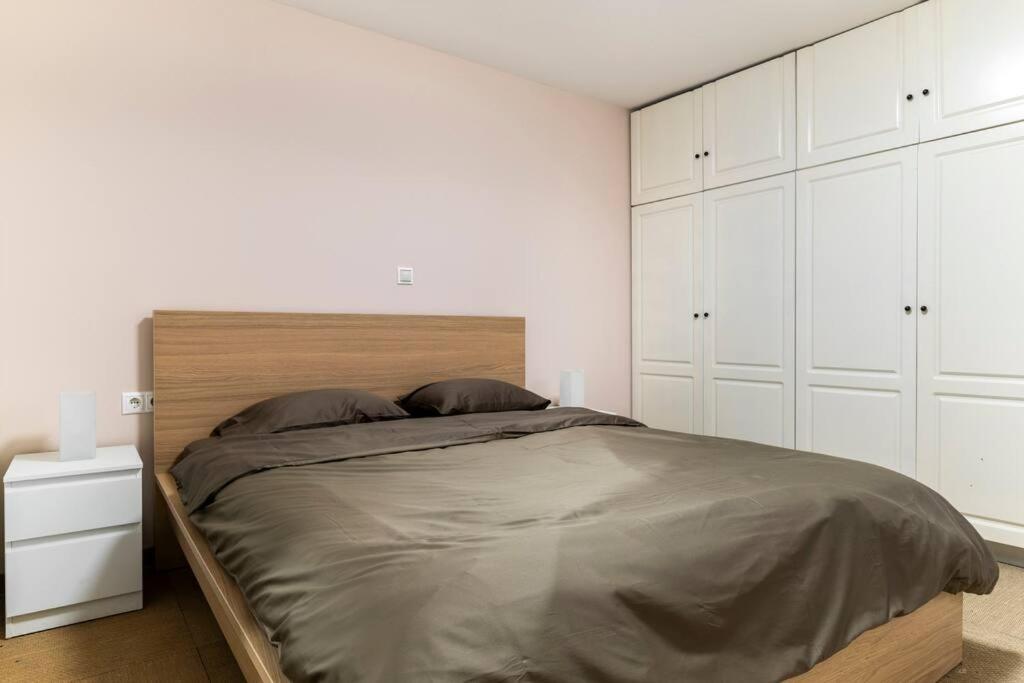 Apartment At Ano Glifada. Atenas Exterior foto